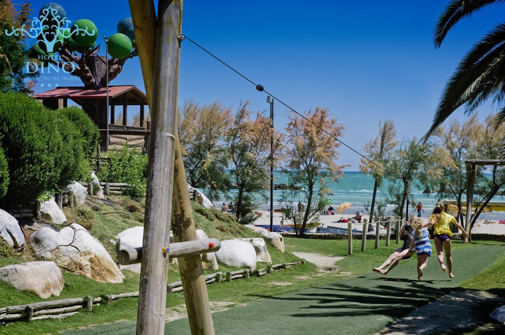 סן בנדטו דל טרנטו Hotel Dino מראה חיצוני תמונה